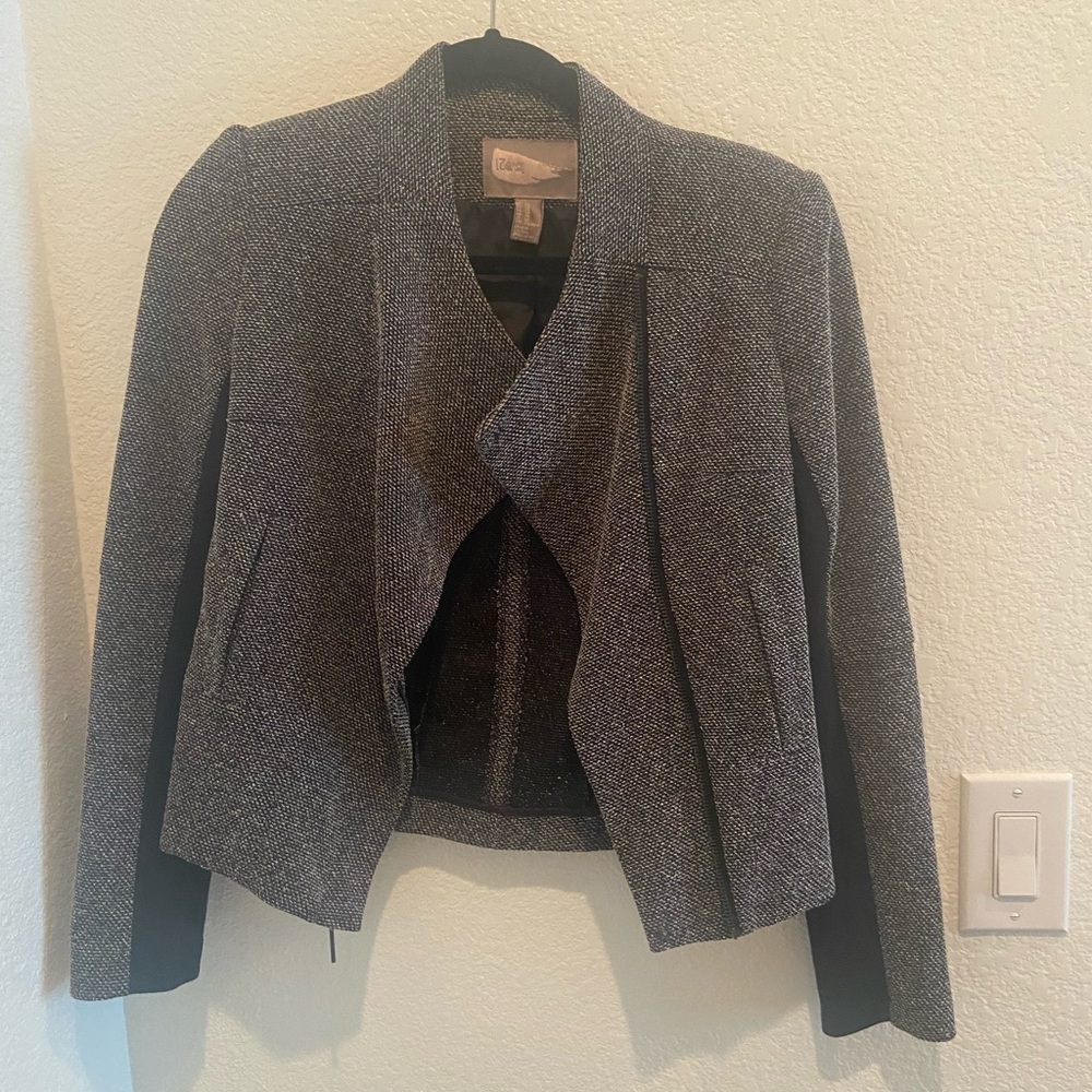 Black and gray knit Forever 21 blazer size: XS
